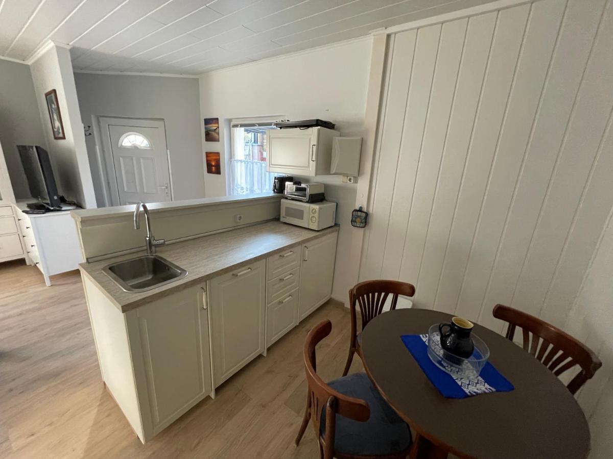 Schoener Ferienbungalow Umgeben Von Natur Und Nicht Weit Zur Ostsee Neubukow Exterior foto