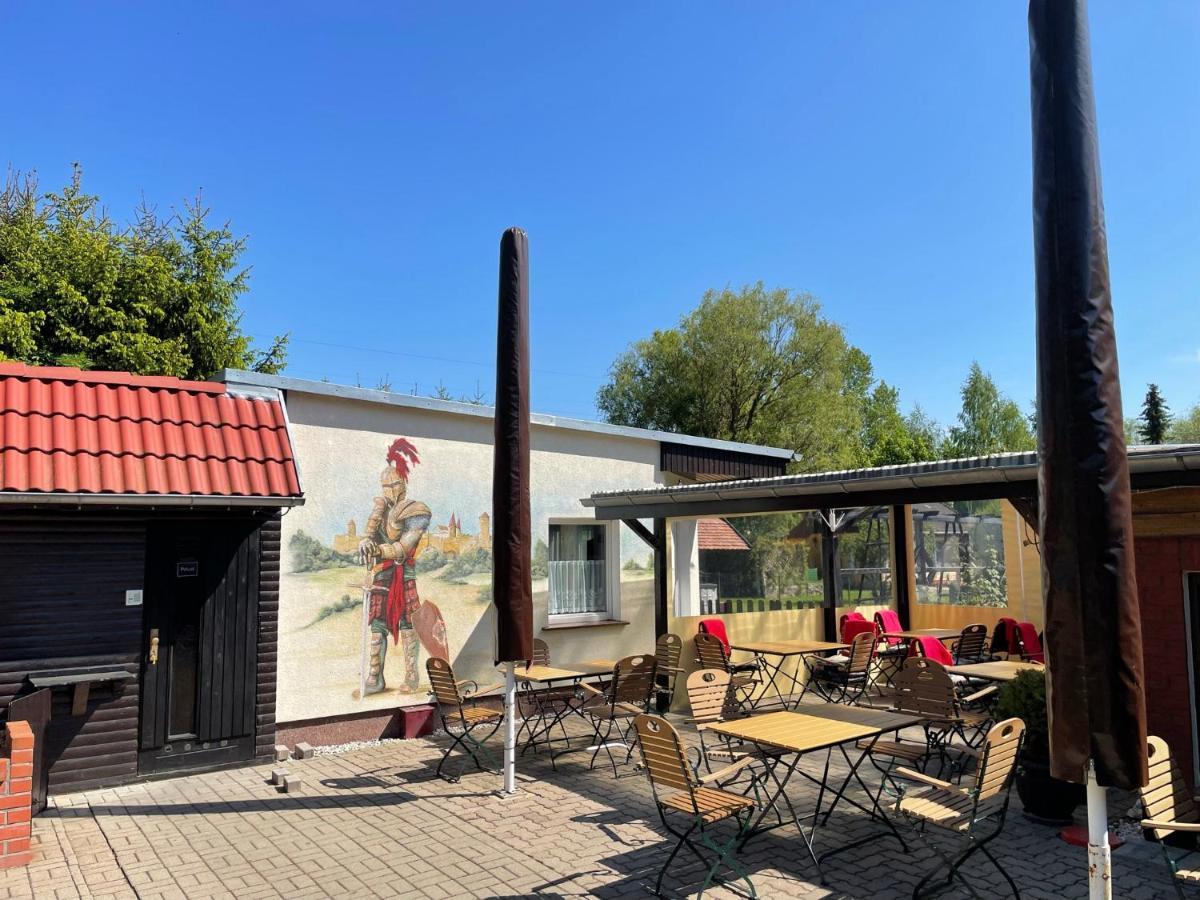 Schoener Ferienbungalow Umgeben Von Natur Und Nicht Weit Zur Ostsee Neubukow Exterior foto